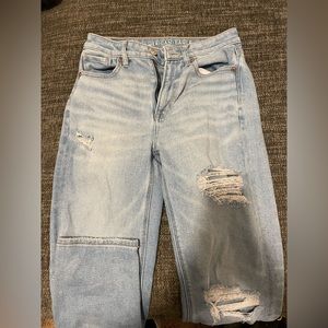 American Eagle Mom Jeans
